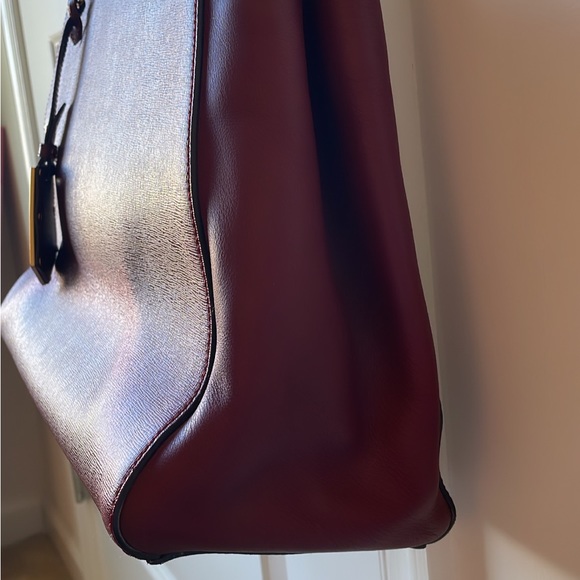 Fendi Shoulder Bag - Picture 9 of 14